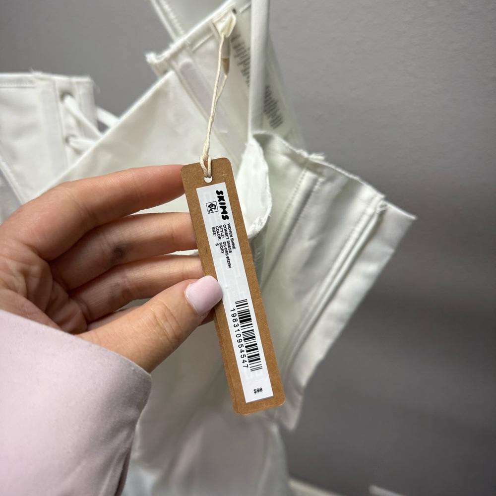 SKIMS skims woven shine corset dress ivory - Picture 6 of 11